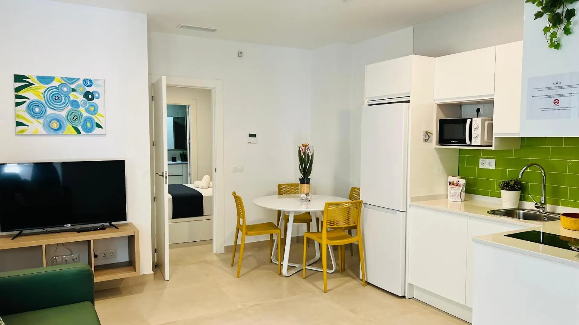 Bnbook Medea Apartments 2 Fuengirola Apartahotel